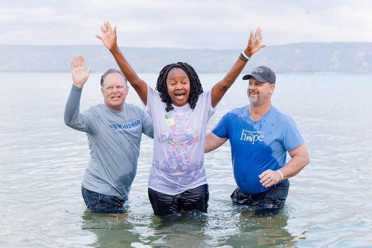 6 Ways Christian Travel Brings You Closer to God and Loved Ones